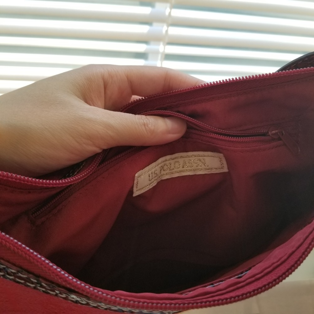 U.S. Polo Assn. Red and Brown Shoulder Bag - Picture 4 of 4